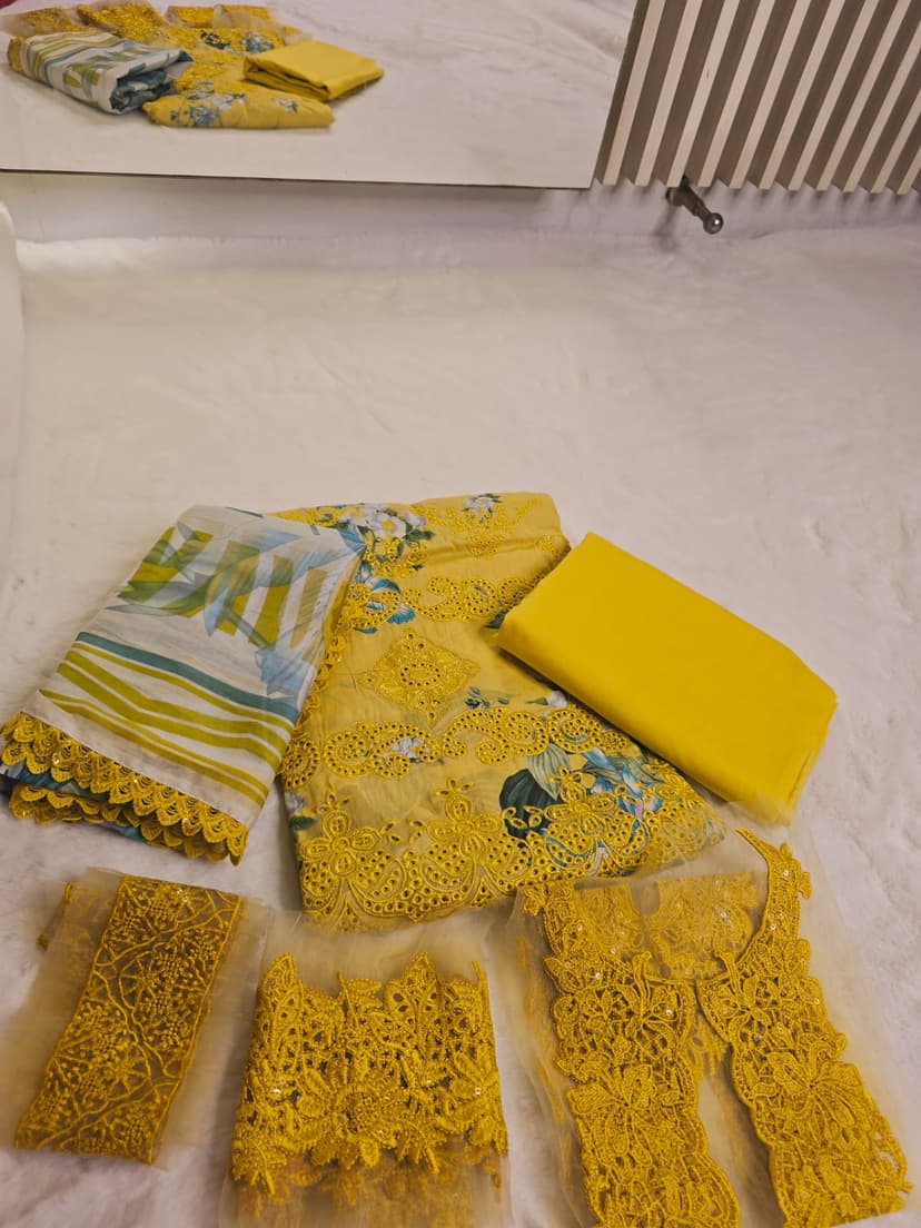 Elaf Inspired 823 yellow  bc